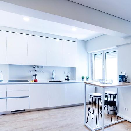 New - Luxury & Bright Apartment Lissabon Buitenkant foto